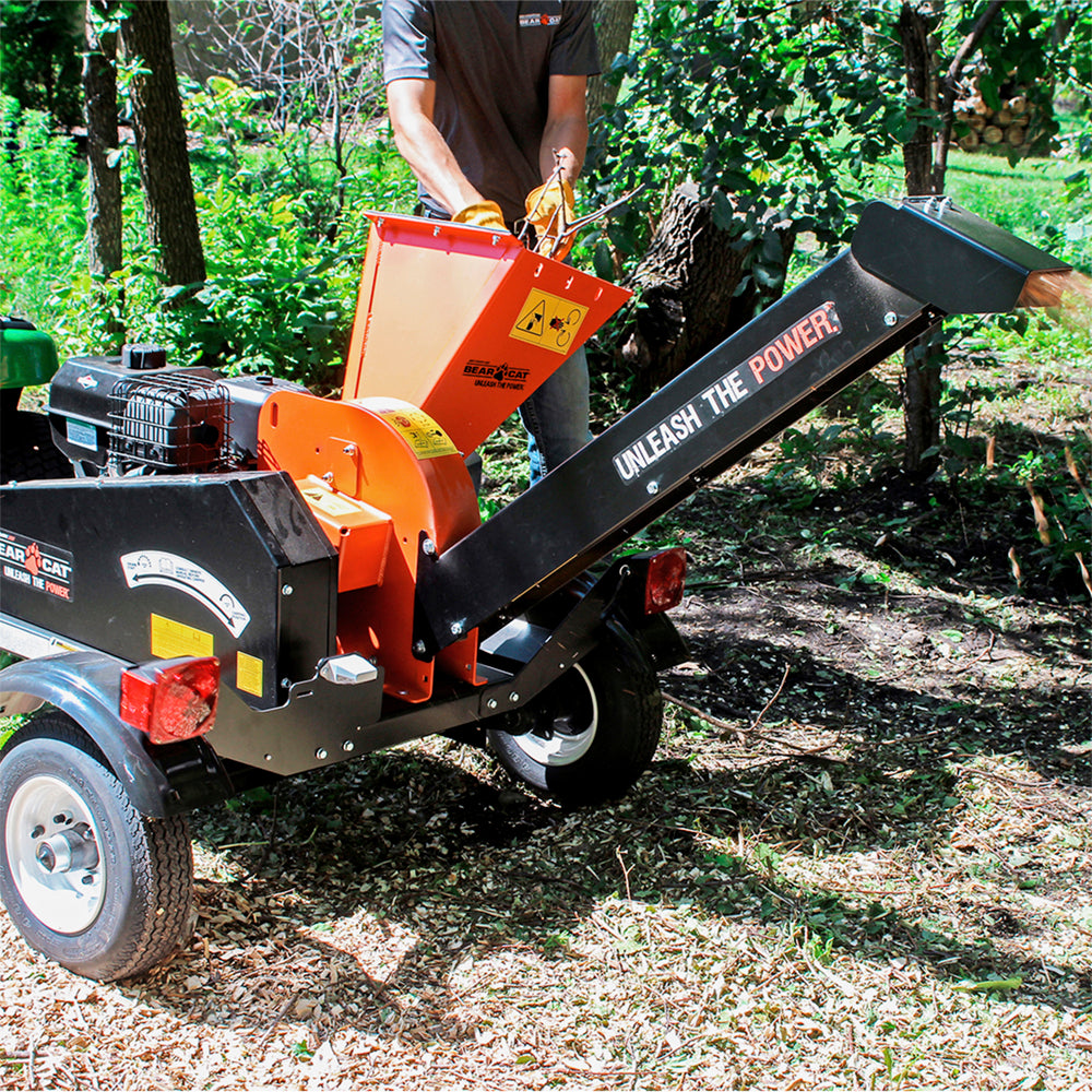 Bear Cat CH4420 Chipper 4" 13 HP Briggs & Stratton Engine Road Towable New