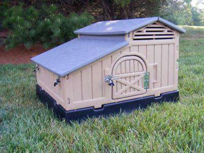 Snap Lock Formex Regular Plastic Chicken Coop Standard Snap Lock Formex Regular Plastic Chicken Coop Standard
