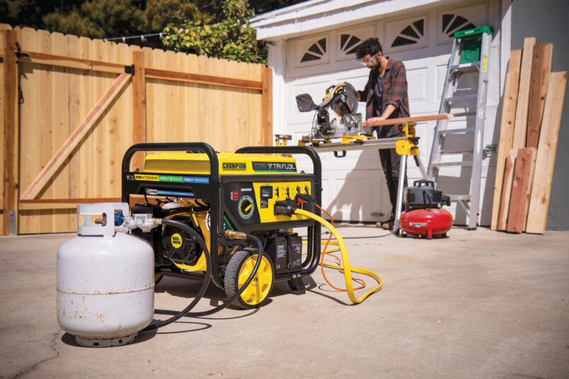 zininggraceです Champion 201438 12500W Tri Fuel Generator