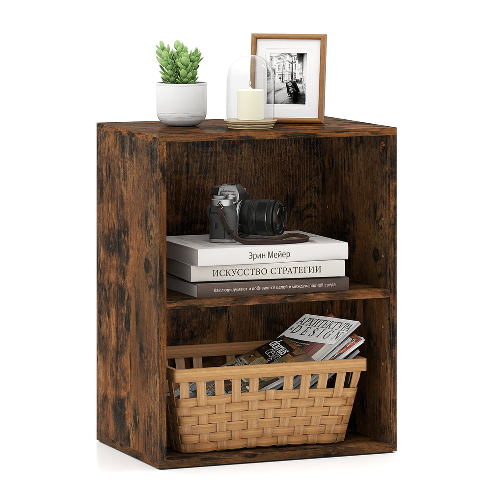 2-cube bookshelf in brown with adjustable shelf, ideal for organizing books and decorations in any space.