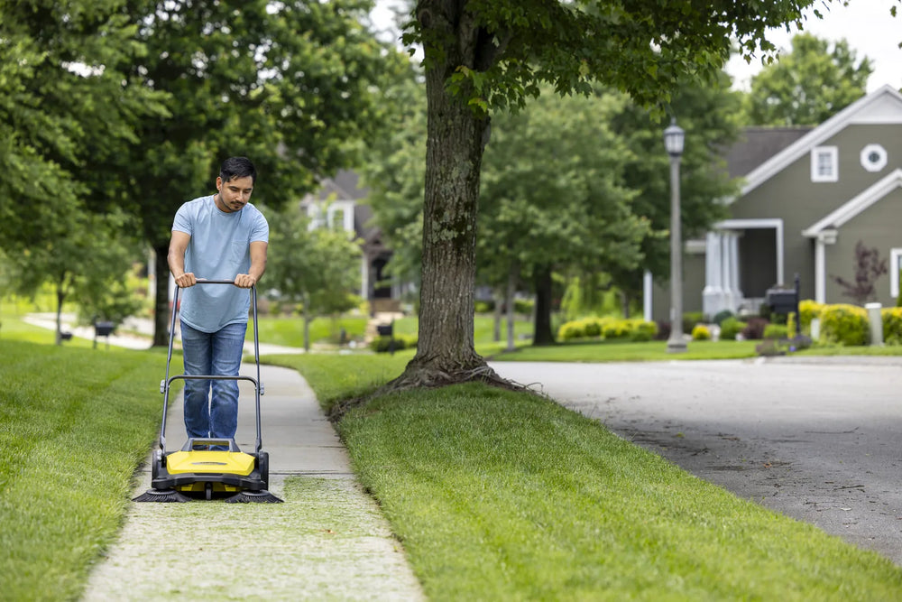 Karcher S 4 Twin Push Sweeper Walk Behind 26.8" Width 5.25 Gal. Capacity New