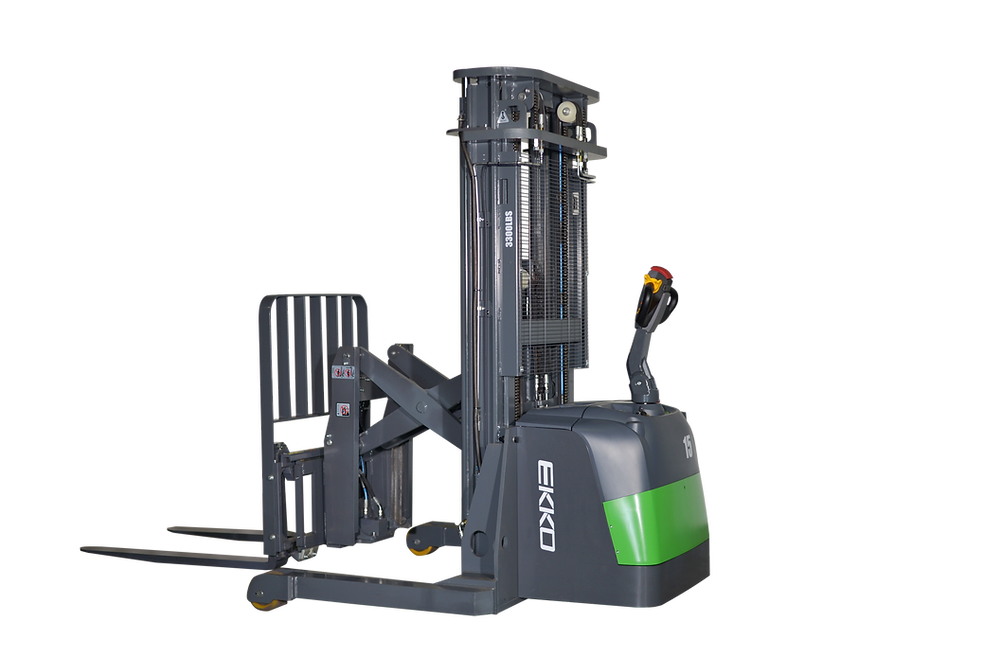 Ekko Lithium Walkie Reach Truck 3,300 lb. Capacity 177" Height ER15-177Li New