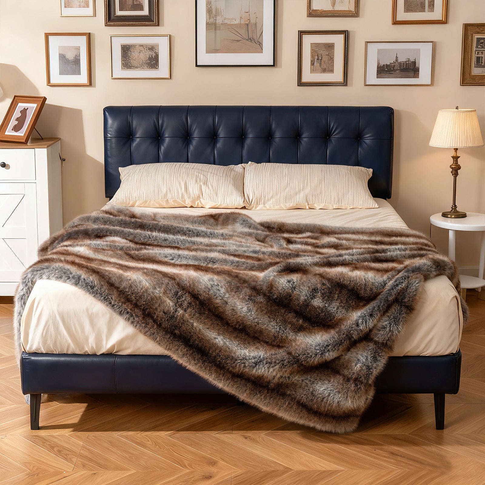 Costway Luxury Faux Fox Fur Throw Blanket Plush Fuzzy Sofa