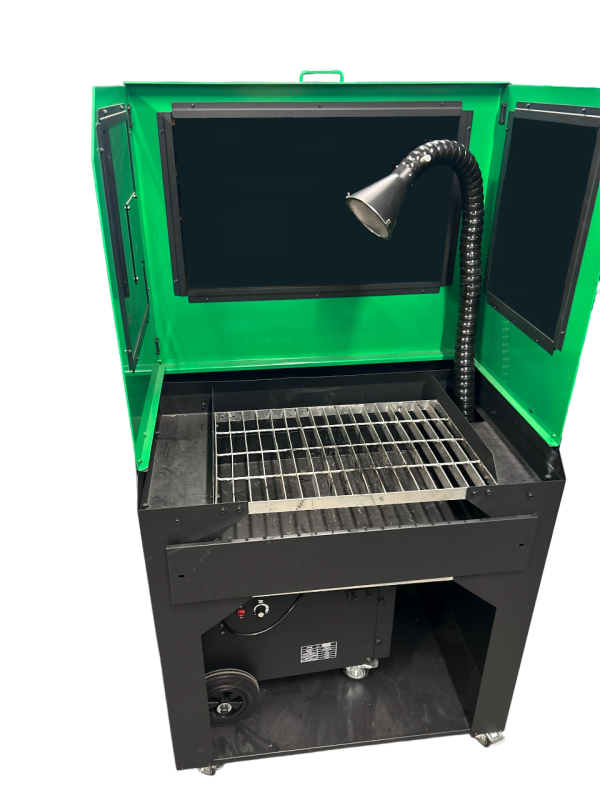 Everlast Fab-Rite Portable Welding Station 24" x 36" with Back Curtain New