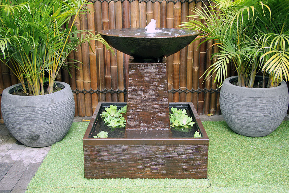 Exaco Aquarius Decorative Concrete Fountain 33" Tall NU100M New
