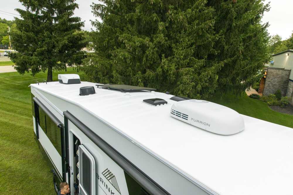 Furrion Chill Cube RV Air Conditioner 15K Low-Profile Variable Speed with Heat Pump New