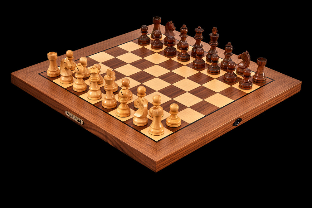 Millennium M820 ChessGenius Exclusive Computer with 15.7" Handmade Wooden Board New