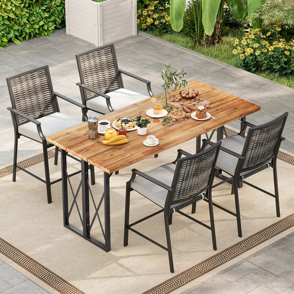Set of 2 grey rattan bar stools with armrests, featuring a durable metal structure, ideal for outdoor relaxation.