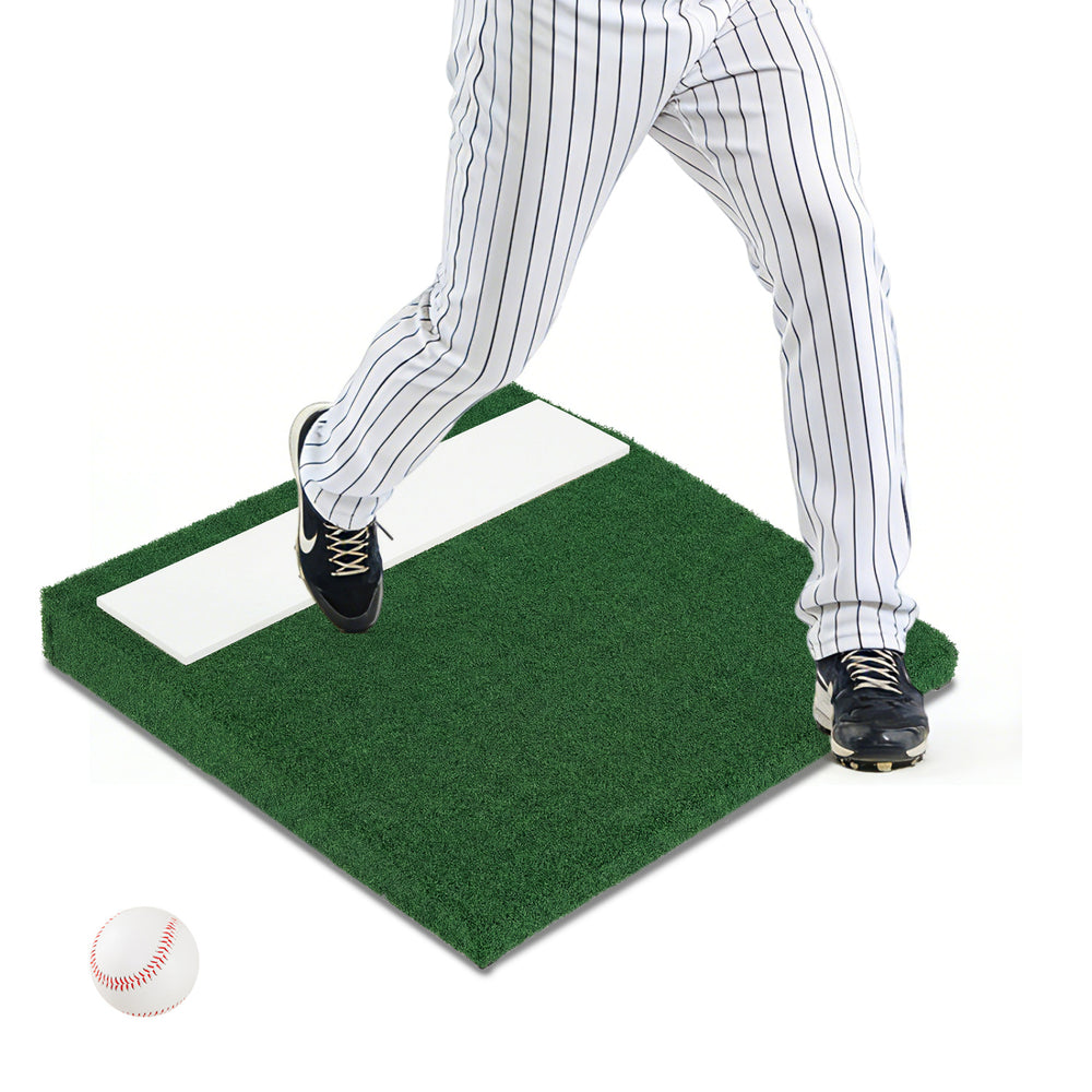 Portable pitching mound with synthetic turf and EVA handle, perfect for practice on any surface, ideal for all skill.