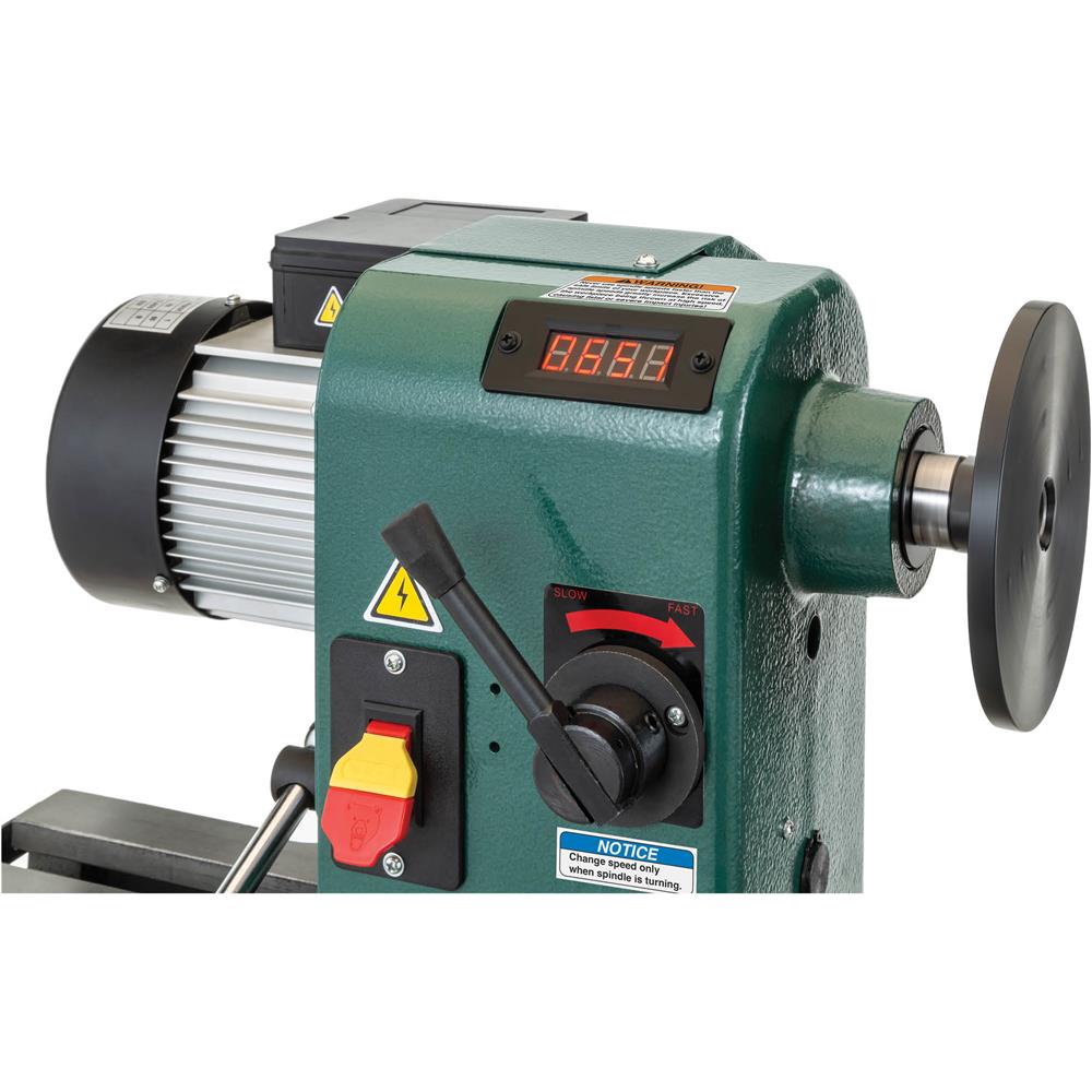 Grizzly G0987 - 16" x 46" Wood Lathe with DRO