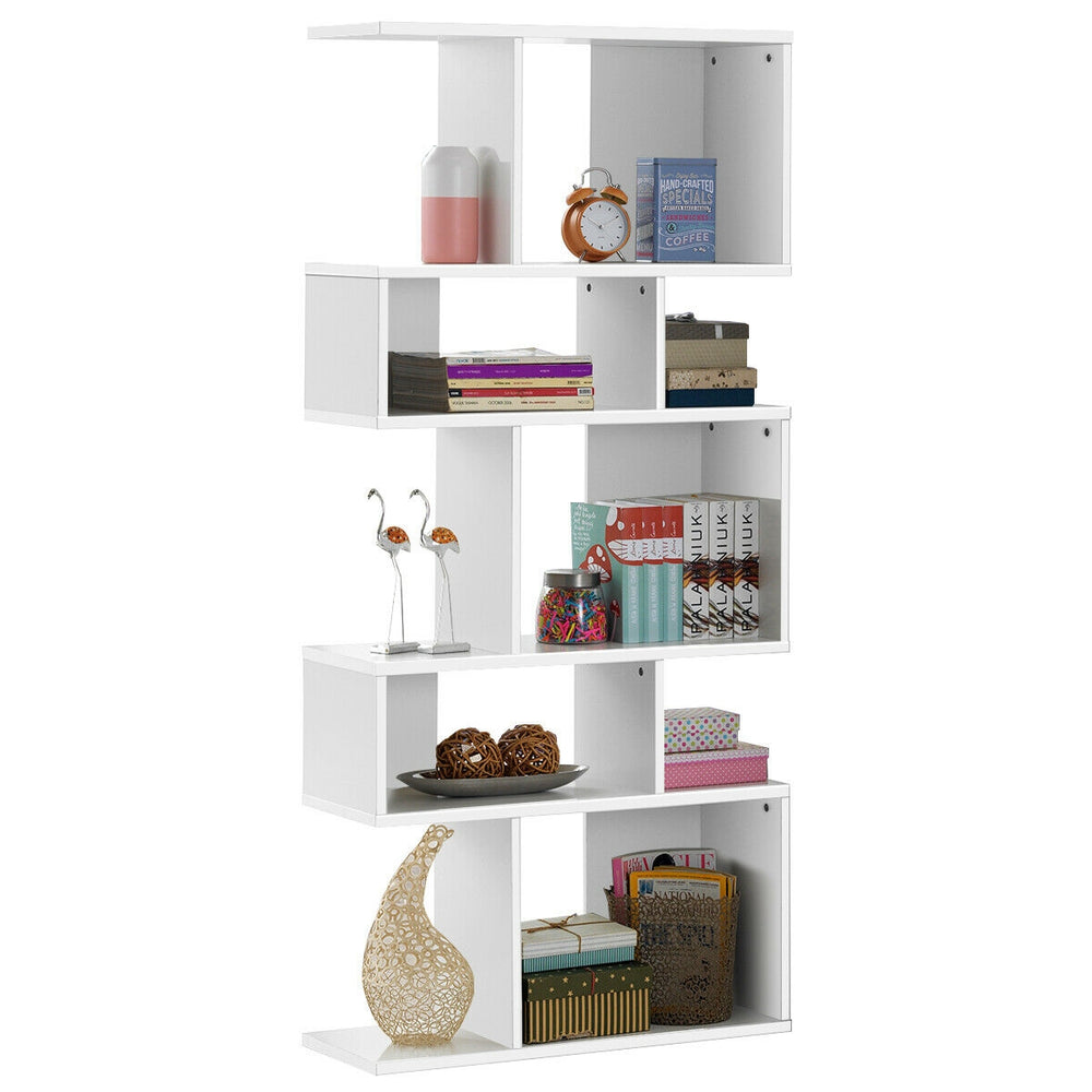 Ladder corner bookshelf in white with 5 cubes, made of P2 particleboard, perfect for modern home decor and storage.