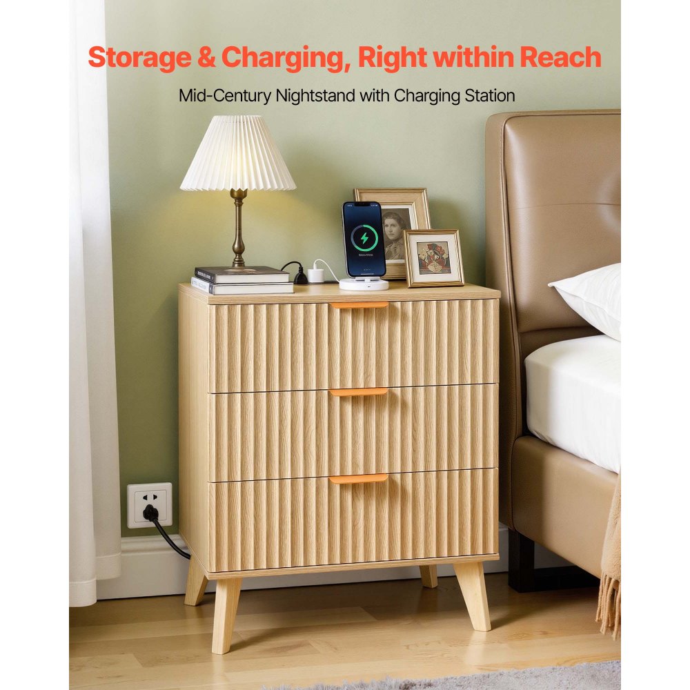 VEVOR Fluted Nightstands with Charging Station, Set of 2, Dresser for Bedroom with 3 Drawers, Mid Century Modern End Table, Bedside Cabinet Side Table Chest of Dresser, for Bedroom, Living Room, Khaki