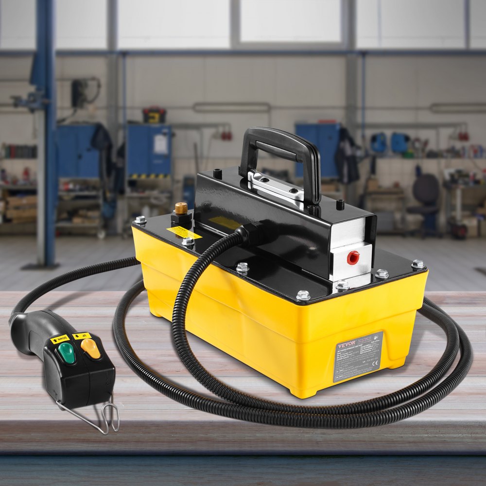 VEVOR 10,000PSI Air Hydraulic Pump, 0.61 Gal Reservoir, NPT 3/8 In Oil Outlet, NPT 1/4 In Inlet, Plastic Air Hydraulic Pump with Remote Control Actuator, for Automobile Frame Machine & Hydraulic Press