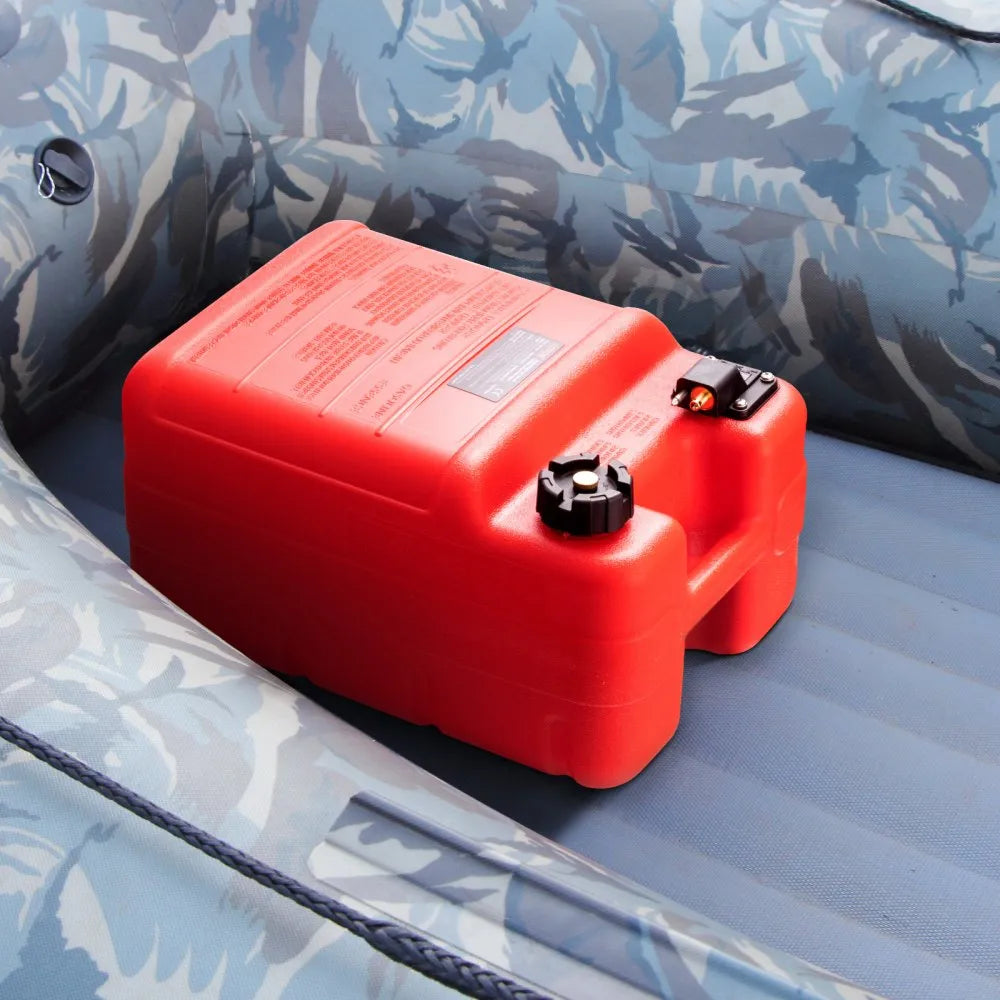 VEVOR Marine Tank, 6.34-Gallon/24-L Marine Portable Tank Outboard Marine Boat Transfer Tank with 9.8ft Hose, Gauge for Outboard Engine Boats, Yacht, Fishing Boat, Deck Boat, Red