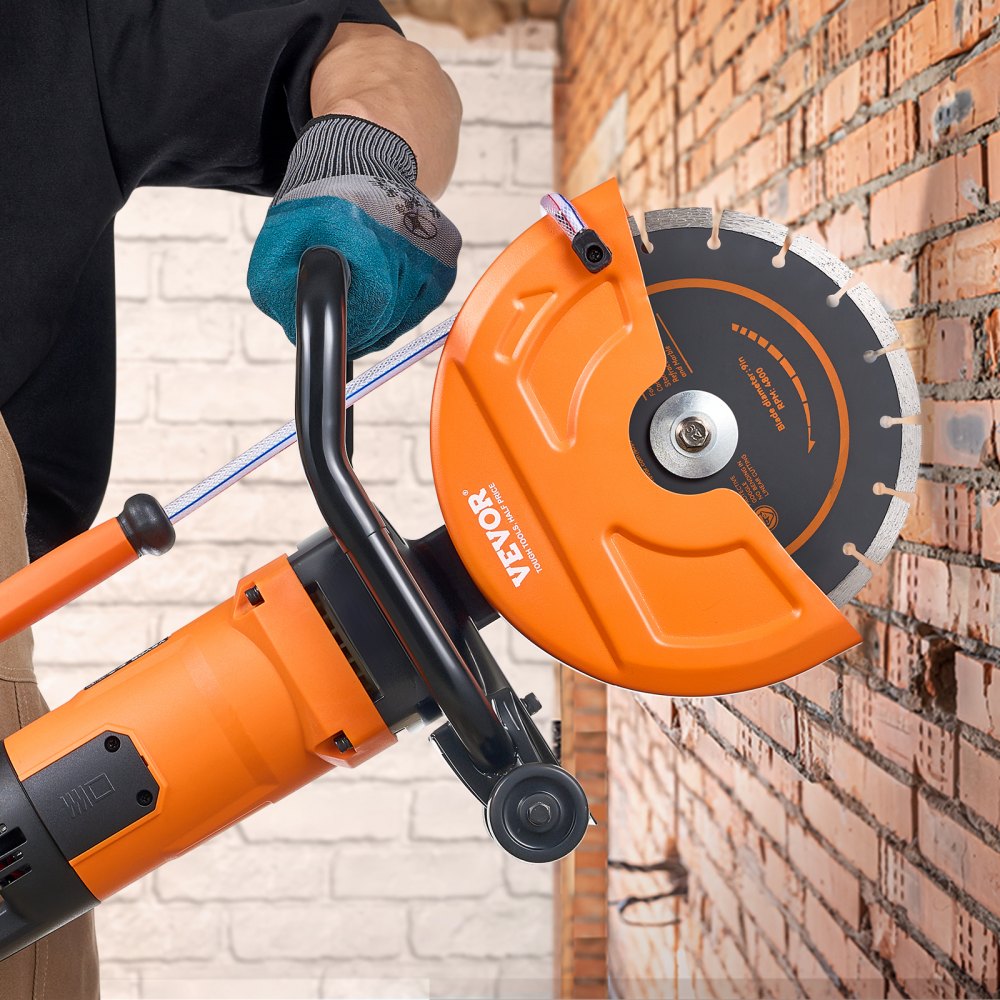 VEVOR Electric Concrete Saw, 9 in, 1800 W Motor Circular Saw Cutter with 3.5 in Cutting Depth, Wet/Dry Disk Saw Cutter Includes Water Line, Pump and Blade, for Stone, Brick