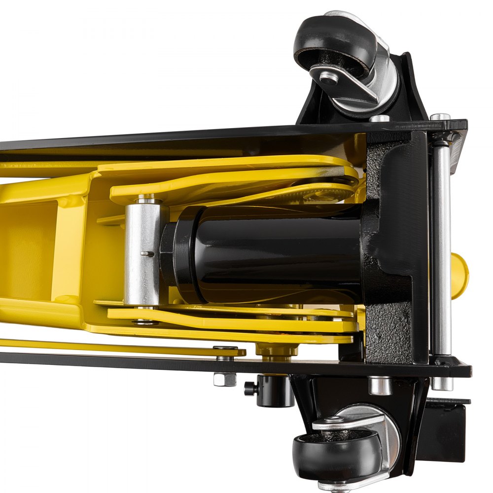 VEVOR Low Profile Floor Jack, 3 Ton (6614 lbs) Capacity, Steel Racing Floor Jack with Single Piston Quick Lift Pump & Foot Pedal, Hydraulic Trolley Car Lift for SUVs, Pickups, Lifting Range 5.1"-19.7"