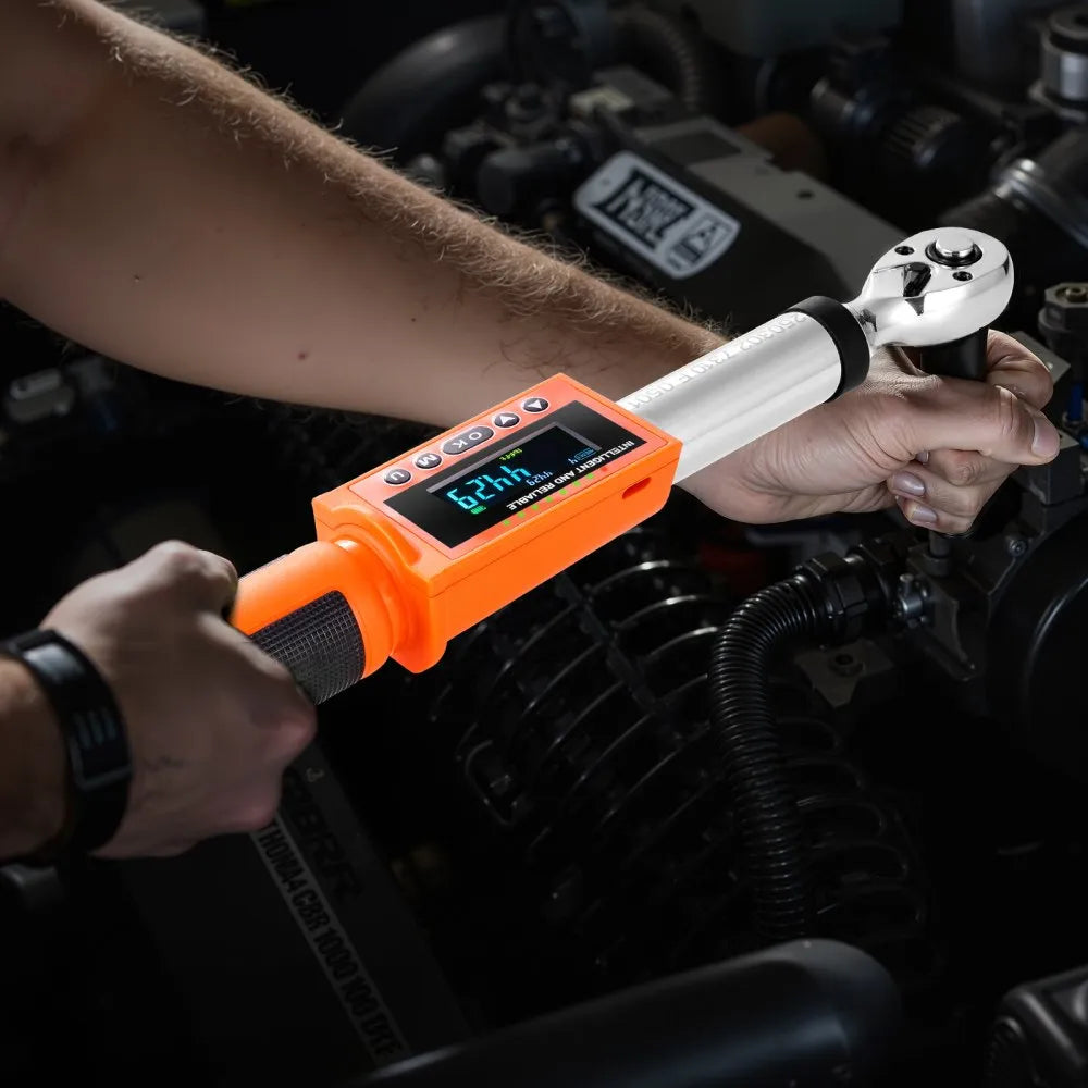 VEVOR Digital Torque Wrench, 3/8 Inch Drive, 0-99.57 lbf-ft / 0-135 N.m, 72-Tooth, ±2% High Accuracy Electronic Torque Wrench with Preset Value, Buzzer and LED Notification, for Automotive Motorcycle