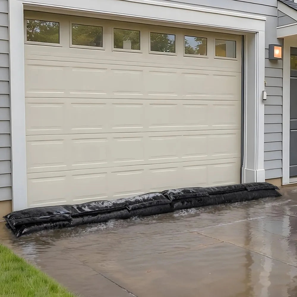 VEVOR Flood Barrier, 4 Pack, 5 x 0.7 ft Flood Bags Activated by Water, Reusable Water Absorbent Barrier, Sandless Sandbags Blockage, Flooding Prevention Bags for Home, Doorway, Basement, Garage