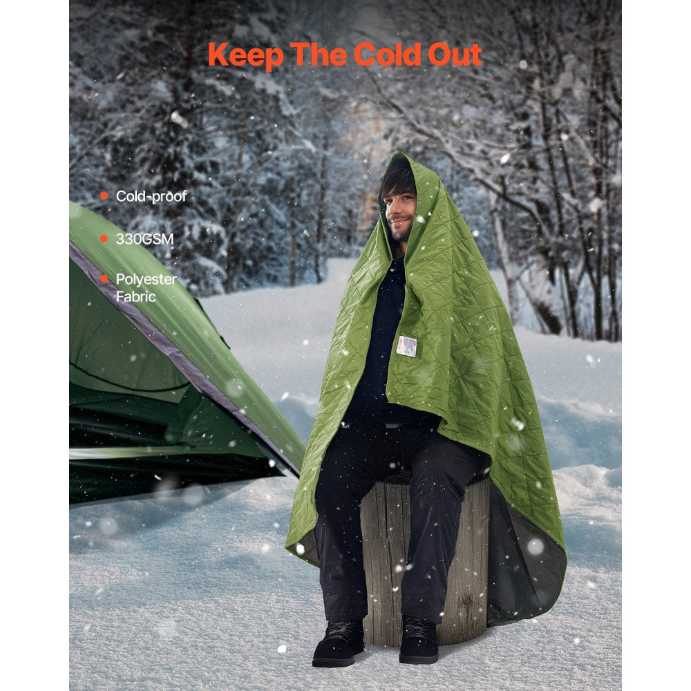 VEVOR Camping Blanket, Large Warm Stadium Blanket, Waterproof & Windproof, 330GSM Polyester Fleece, Flame Retardant, Great for Outdoors, Picnics, Hiking, Sports Events, Travel, 82" x 55", Bicolor
