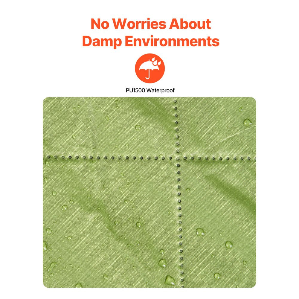 VEVOR Camping Blanket, Large Warm Stadium Blanket, Waterproof & Windproof, 330GSM Polyester Fleece, Flame Retardant, Great for Outdoors, Picnics, Hiking, Sports Events, Travel, 82" x 55", Bicolor