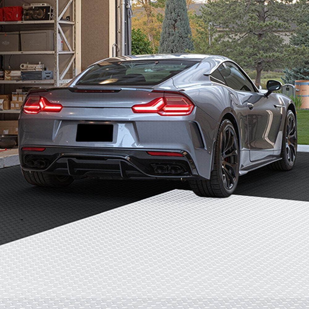VEVOR Garage Floor Tiles Interlocking, 8 Pack 20.2 x 20.2 x 0.2 in Interlocking Modular Garage Flooring Tiles, Diamond Plate Slip-Resistant PVC Mats for Workshop,Warehouse,Tool Room, Silver