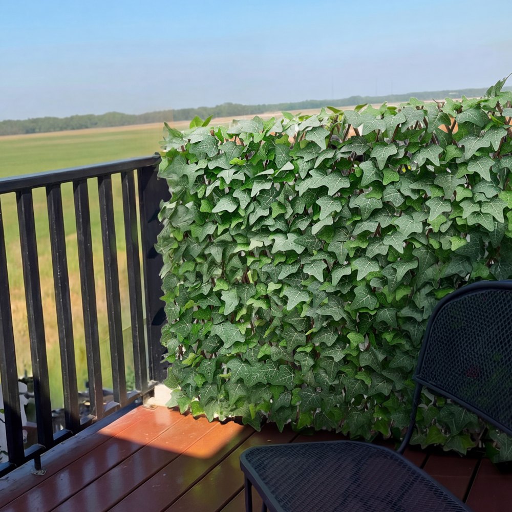 VEVOR Expandable Fence Privacy Screen, 25 x 126 in Expand Artificial Plant Wall, Realistic Artificial Ivy Panel with 50 Zip Ties, Decorative Faux Greenery Backdrop Hedges for Balcony Patio Outdoor