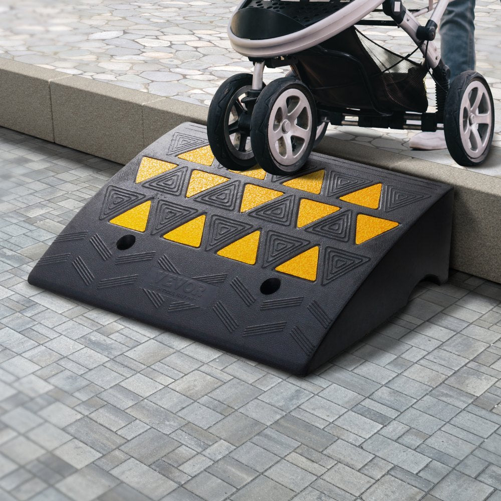 VEVOR Rubber Curb Ramp 6" Rise Height Sidewalk Curb Ramp, 14.6" Width 19.3" Length Driveway Ramp for Curb, 15T Heavy Duty Rubber Ramp for Forklifts, Trucks, Buses, Cars, Wheelchairs, Bikes