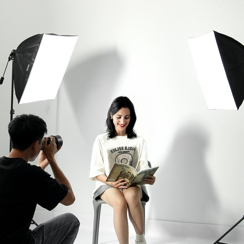 VEVOR Softbox Lighting Kit, 24" x 24", Professional Softbox with 30W 5500K LED Bulbs, Close to Natural Daylight, Adjustable Tripod Stand, Studio Lights for Photography, Vedio Recording, Live Streaming