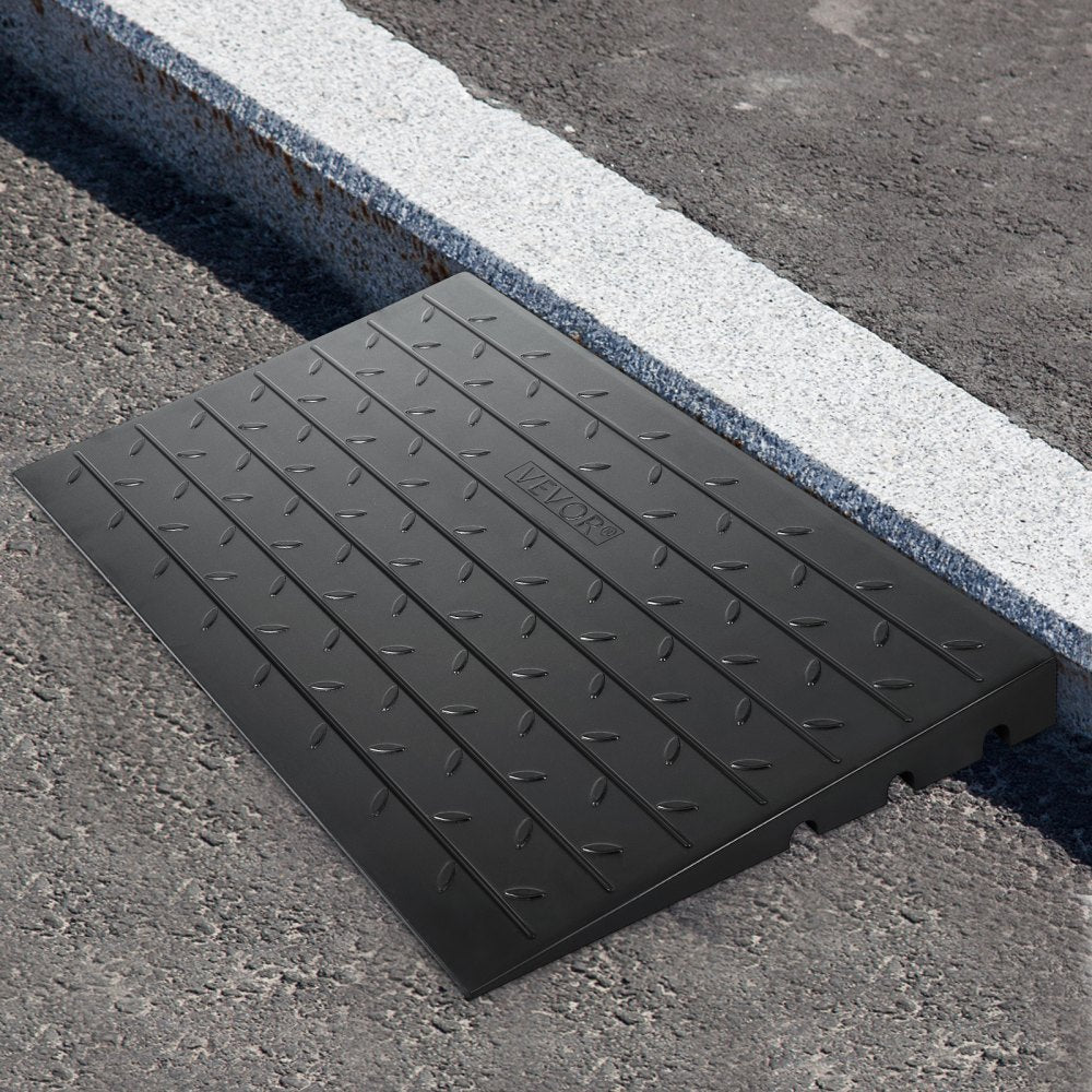VEVOR Rubber Threshold Ramp, 2.6\" Rise Threshold Ramp Doorway, 3 Channels Cord Cover Rubber Solid Threshold Ramp, Rubber Angled Entry Rated 2202 Lbs Load Capacity for Wheelchair and Scooter