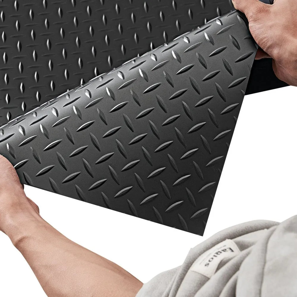 VEVOR Garage Floor Roll, 4 x 25 ft Garage Flooring Mat, 3 mm Thickened Rubber Diamond Plate Floor Protector Mat, Non-Slip, Wear-resist, Waterproof, Easy to Clean for Warehouse, Gyms,Trailer, Black