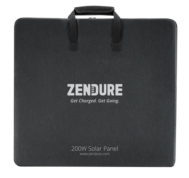 Zendure V4600 SuperBase Power Station 120/240 Dual Voltage 4608Wh With 200W Solar Panels New