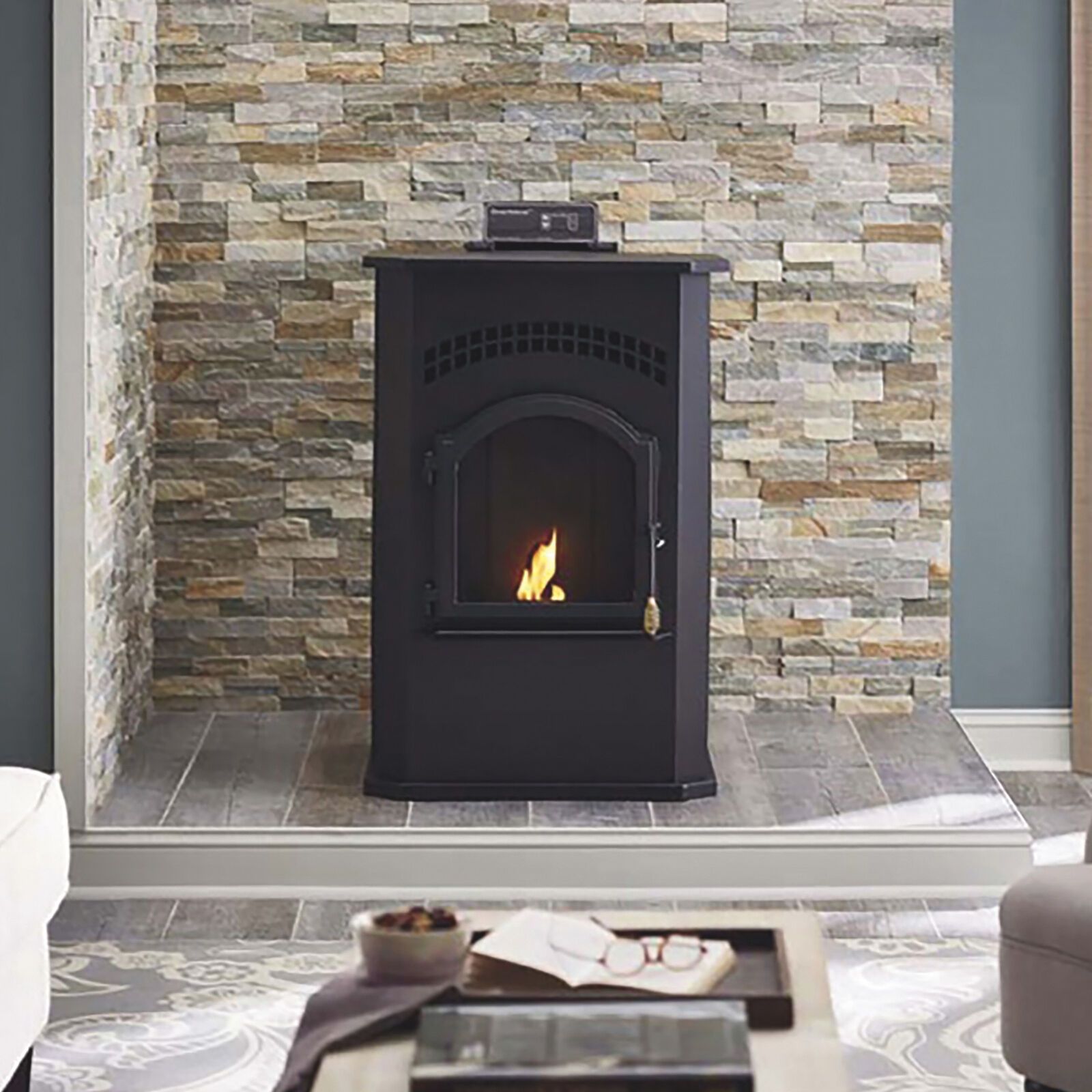 Summers Heat 1800-sq ft Heating Area Firewood Stove at