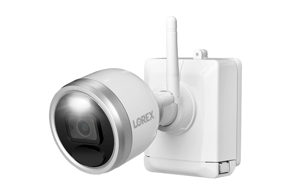 Lorex LL222A81-6CM-E Wire Free Battery Powered 6 Camera 6 Channel Indoor/Outdoor Security Active Deterrence Surveillance System New